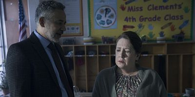 Poster der Serie Ungeeignet