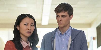 Poster der Serie School Spirit