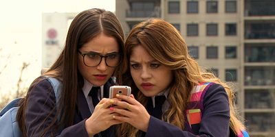 Poster der Serie Un videoclip borrado, sobre ruedas