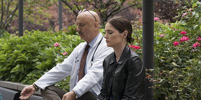 Poster der Serie The Karman Line