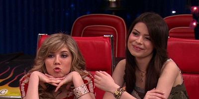 Poster der Serie iHire an Idiot