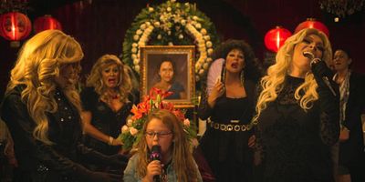 Poster der Serie CHRYSANTHEMUM (symb. pain)