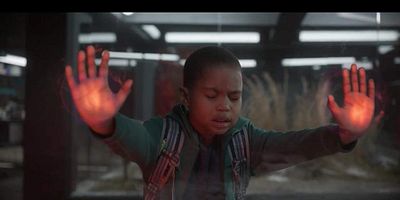 Poster der Serie Issue #104: Welcome to BIONA. Hope You Survive the Experience