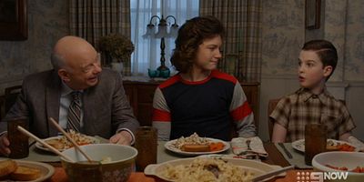 Poster der Serie A Pineapple and the Bosom of Male Friendship