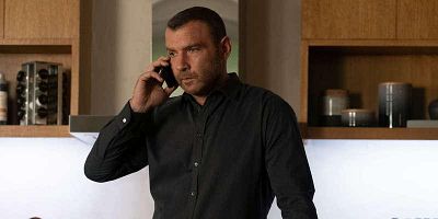 Poster der Serie Passport and a Gun