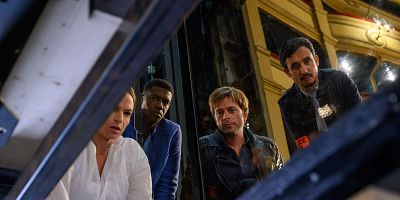 Poster der Serie Mystification