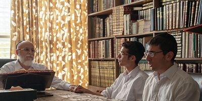 Poster der Serie Chapter 4: The Dawn Martyr