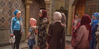 Poster der Serie Hochmut kommt vor dem Fall