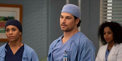 Poster der Serie Save the Last Dance for Me