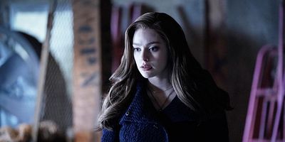 Poster der Serie Ein neuer Held erhebt sich