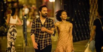 Poster der Serie She's Back