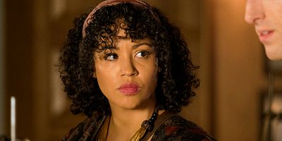 Poster der Serie Cello Squirrel Daffodil