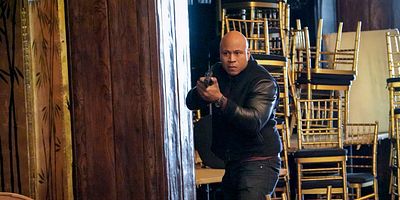 Poster der Serie Die Lücken der Zeit