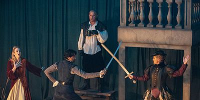 Poster der Serie Romeo V Juliet: Dawn of Justness