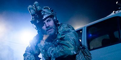 Poster der Serie Der Kopf der Schlange