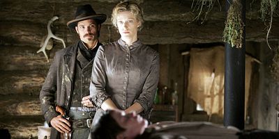 Poster der Serie Advances, None Miraculous