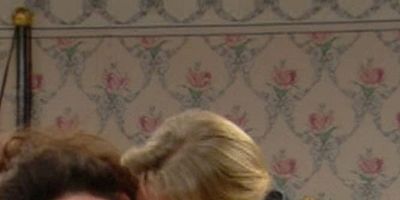 Poster der Serie Unter Schwestern