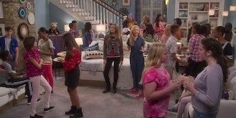 Poster der Serie Die große Party