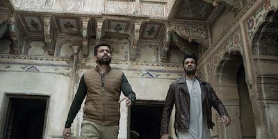 Poster der Serie Love All, Trust a Few, Do Wrong to None