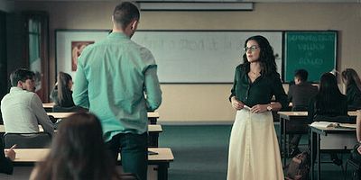 Poster der Serie What common people call love