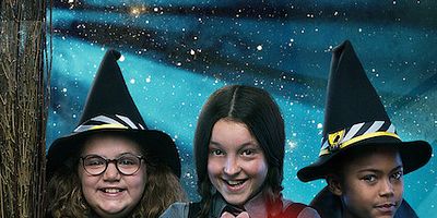 Poster der Serie The Three Impossibilities