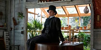 Poster der Serie Stand Tall