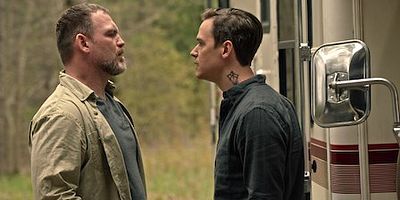 Poster der Serie Digging Your Grave with Your Teeth