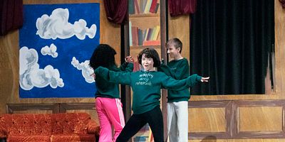 Poster der Serie Play