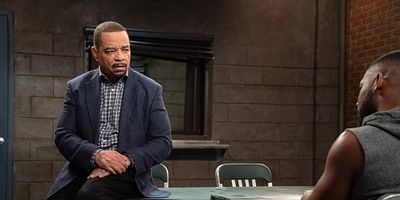 Poster der Serie Guardians And Gladiators