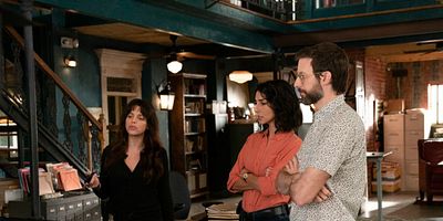 Poster der Serie We All Fall…