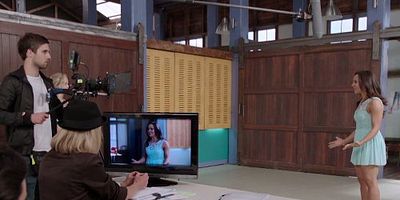 Poster der Serie Fake It Until You Make It