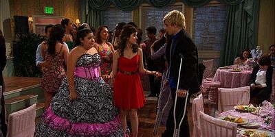 Poster der Serie Club Owners & Quinceaneras