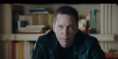 Poster der Serie Adel – Dienstag, der 17. November 2015 um 10 Uhr