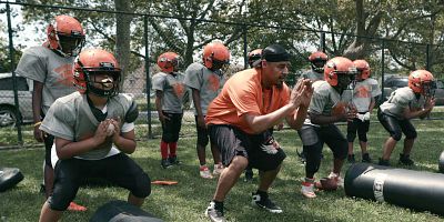 Poster der Serie Welcome to the Saints Young Man