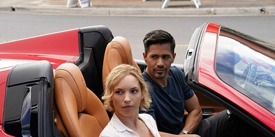 Poster der Serie Someone To Watch Over Me