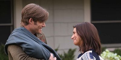 Poster der Serie Helplessly Hoping