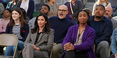 Poster der Serie Horror an der Wand