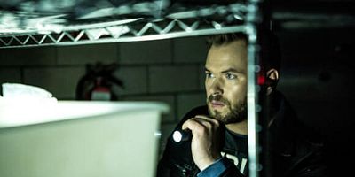 Poster der Serie One-Zero