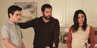 Poster der Serie Junior