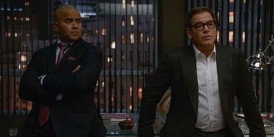 Poster der Serie Die Hand auf dem Dach