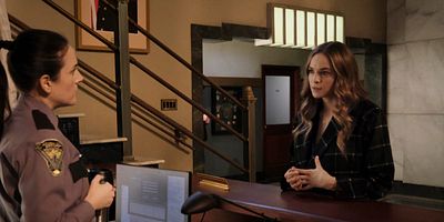 Poster der Serie The People vs. Killer Frost