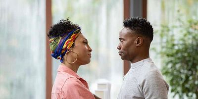 Poster der Serie Intervention