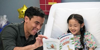 Poster der Serie Past, Present, Future