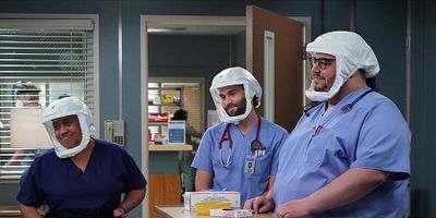 Poster der Serie Someone Saved My Life Tonight