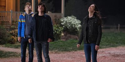 Poster der Serie A Brief Reminiscence In-Between Cataclysmic Events