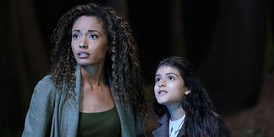 Poster der Serie There Will Be Brood