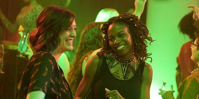 Poster der Serie Bottle Service, $800 Plus Tip (25% Suggested)