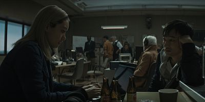 Poster der Serie Contact