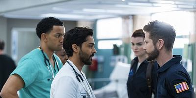 Poster der Serie Unknown Origin