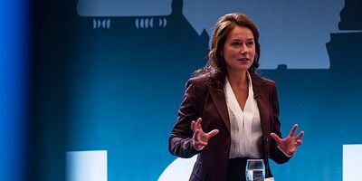 Poster der Serie Med lov skal land bygges